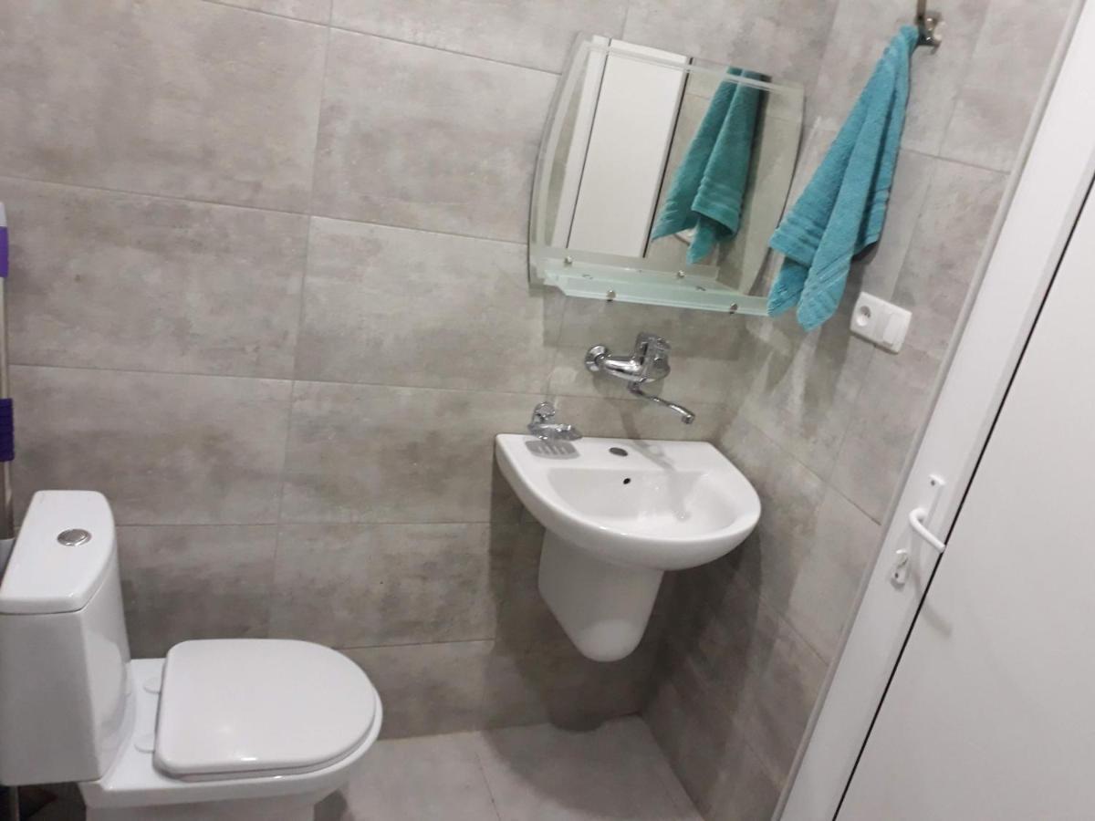 Grigol'S Apartament Тбилиси Екстериор снимка